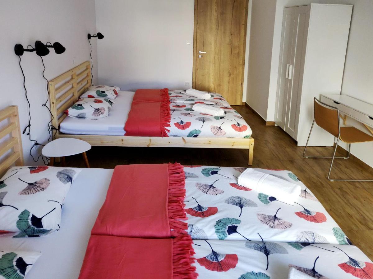 Pubyland Rooms & Apartments Rogatec Kültér fotó